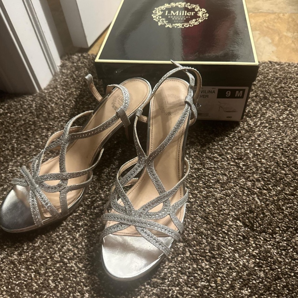 Women's Silver Strappy Sandals